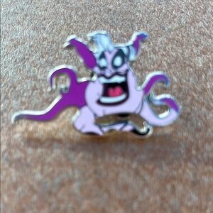 Disney Ursula Littlw Mermaid 🧜‍♀️ Playful Purple and White Enamel Pin authentic